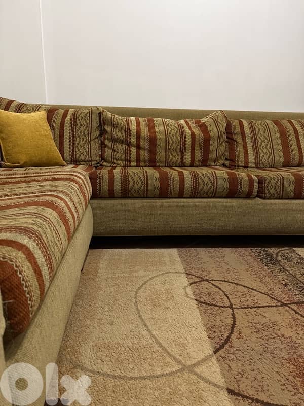 L shaped Sofa for sale 4