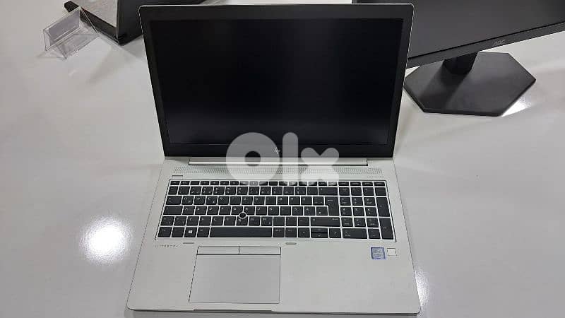 HP ELITEBOOK 0
