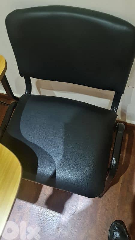 كراسي للبيع 3