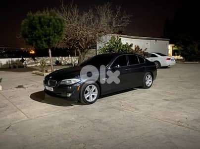 BMW 5-Series 2012