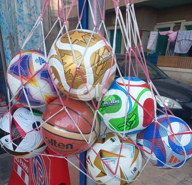 football and shoes original طابات كرة قدم 7