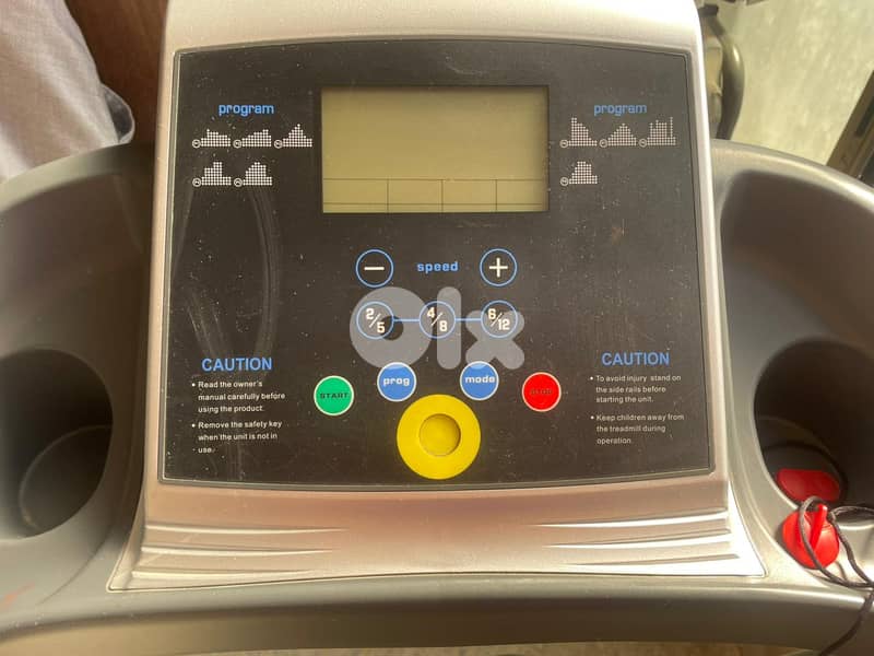 TD340A Foldable Treadmill – Home Gym – Cardio – Fully Working 2