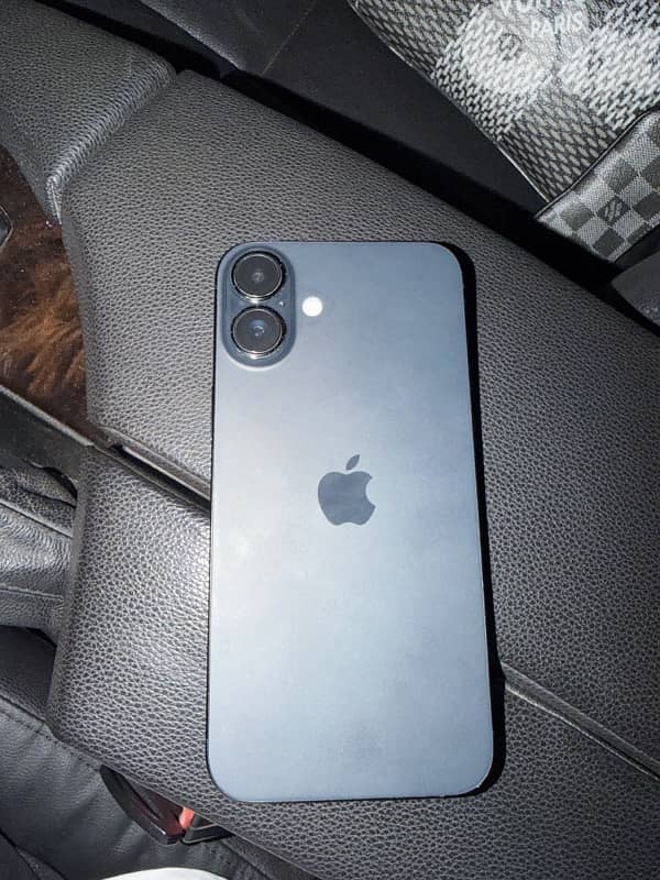 iphone 16 plus new 1
