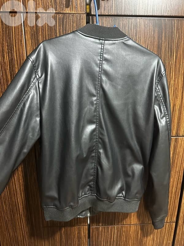 Zara Leather Jacket 3