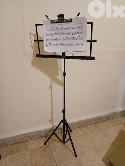 Music Stand with Clips