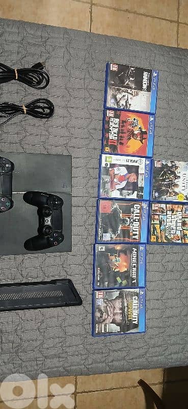 for 200$ السعر غير قابل للتوافضps4 500gb used بعدا جديدة مع مسكتين 0