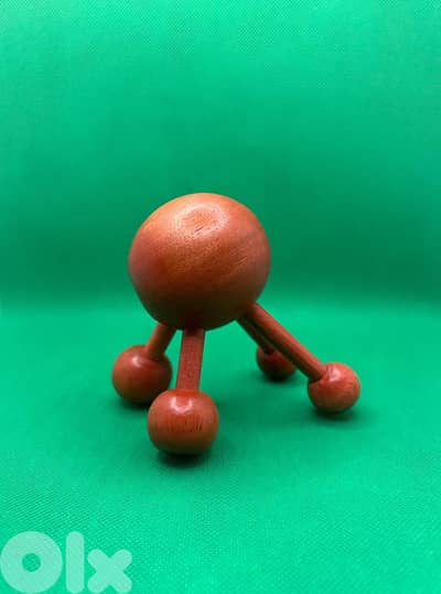 Wooden Handheld Body Massager – for muscle relaxation & stress relief