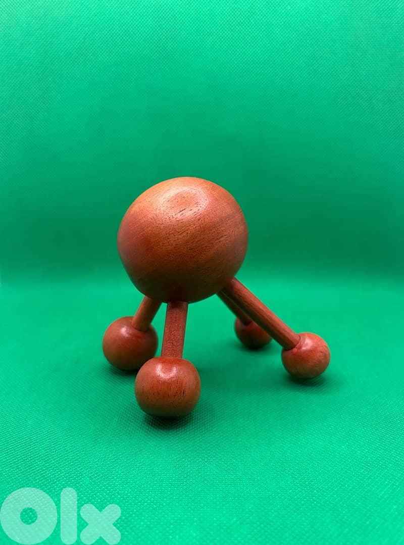 Wooden Handheld Body Massager – for muscle relaxation & stress relief 0