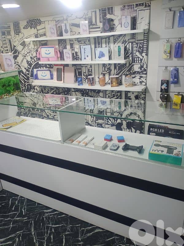 محل اجهزة خليوية للبيع منطقة الشوف 1