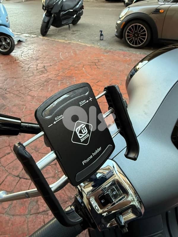 vespa  GTS Super S 300 2025 3