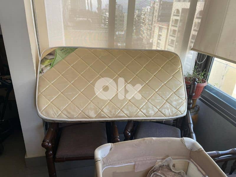 kids/baby park + mattress تخت الأطفال + مرتبة 6