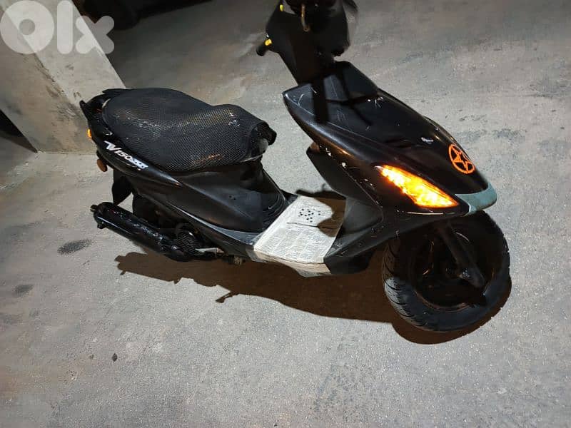 V150CC شبه جديده 2
