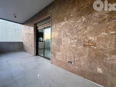 RWK228RM - Well-Maintained Apartment for Sale in Adonis