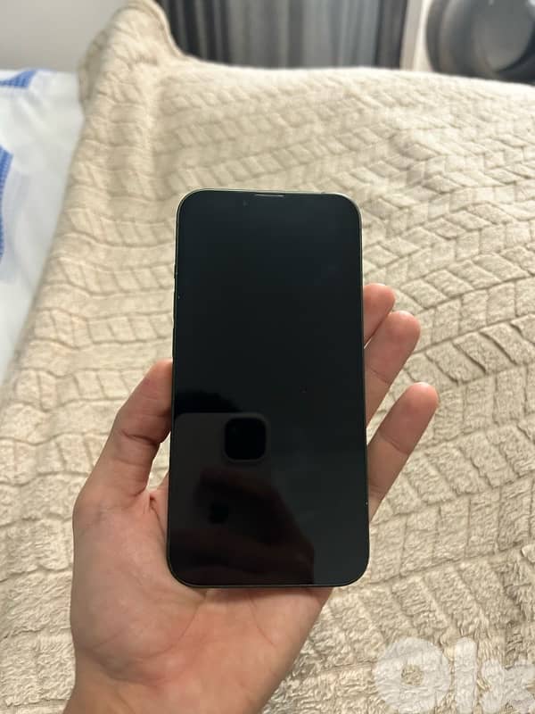 iPhone 13 – 128GB – Green 2