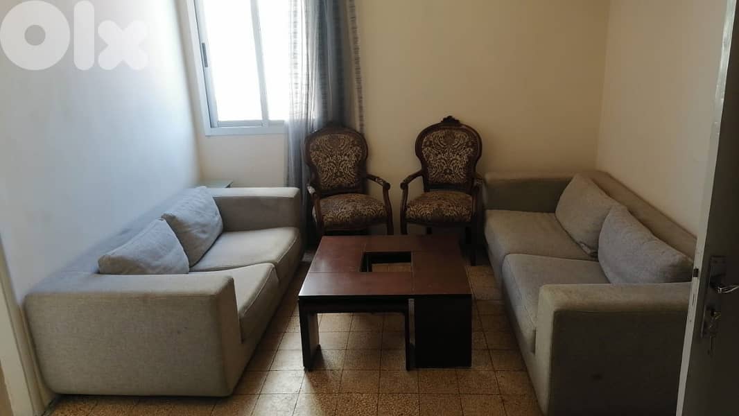  Moving Sale – Everything Must Go (Excellent Furniture!) 0