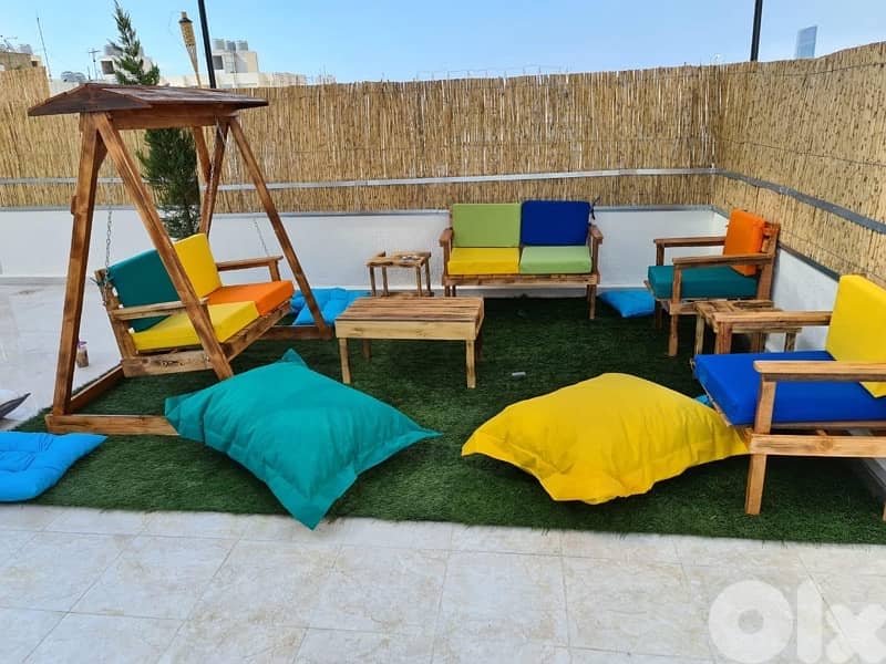 قعدات وزوايا وطراحات 17