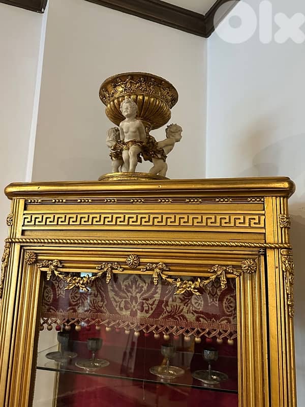 فيترين فيرزتشي 2