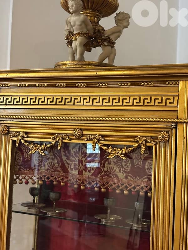 فيترين فيرزتشي 5