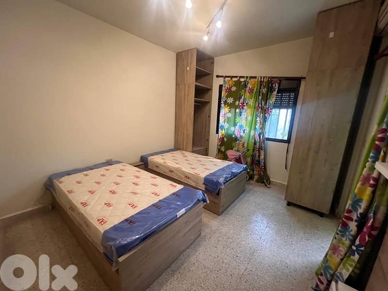 Furnitures very good 6