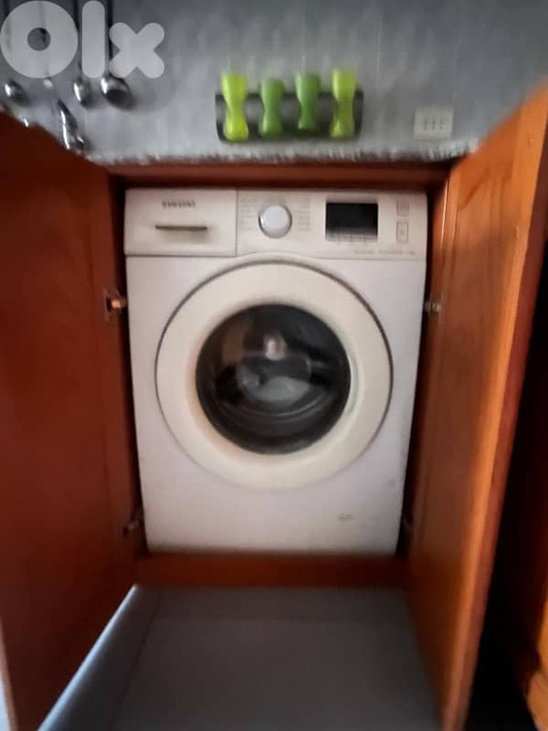 Furnitures very good 9