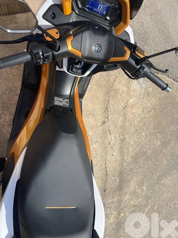 N max Neo Yamaha S 5