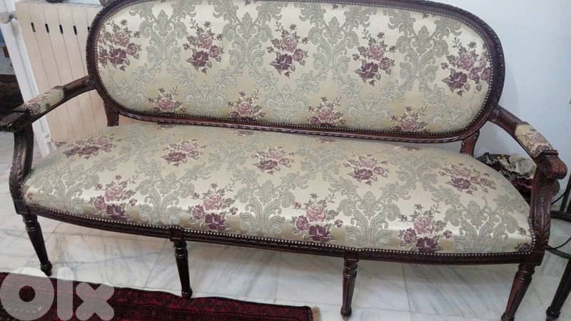 2 Sofas and 2 fauteuilles 5