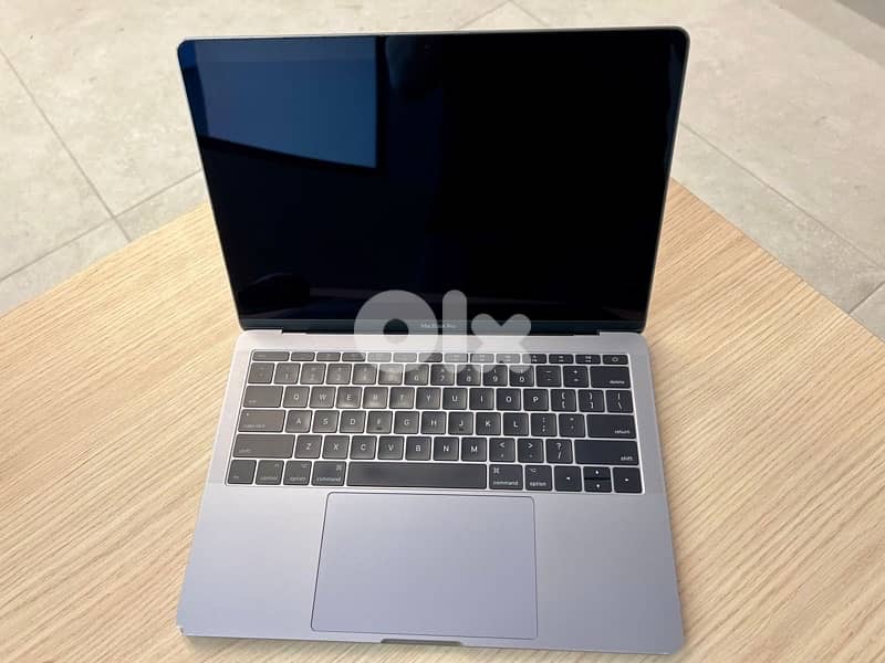 macbook pro 2017 2