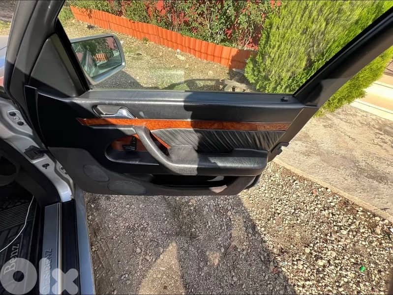 مرسيدس بنز اس-كلاس 1994 0