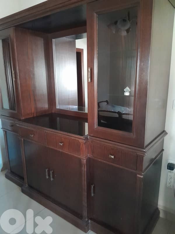 salon and dining room 2