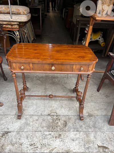 French table desk طاولة مكتب فرنسي خشب جوز ناعم ولا اروع سعر لقطة