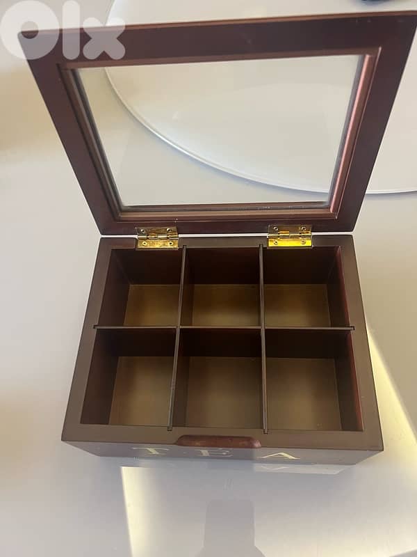 Wooden Tea Storage Box 1