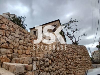 L19155 - Land With Old House For Sale in Beit Chabeb