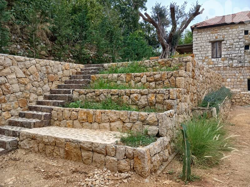 L19155 - Land With Old House For Sale in Beit Chabeb 5