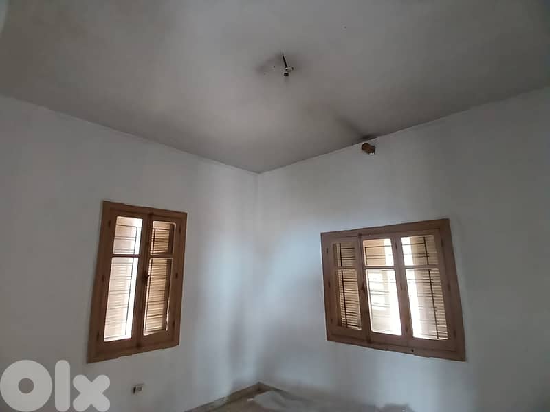 L19155 - Land With Old House For Sale in Beit Chabeb 14
