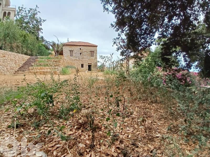 L19155 - Land With Old House For Sale in Beit Chabeb 16