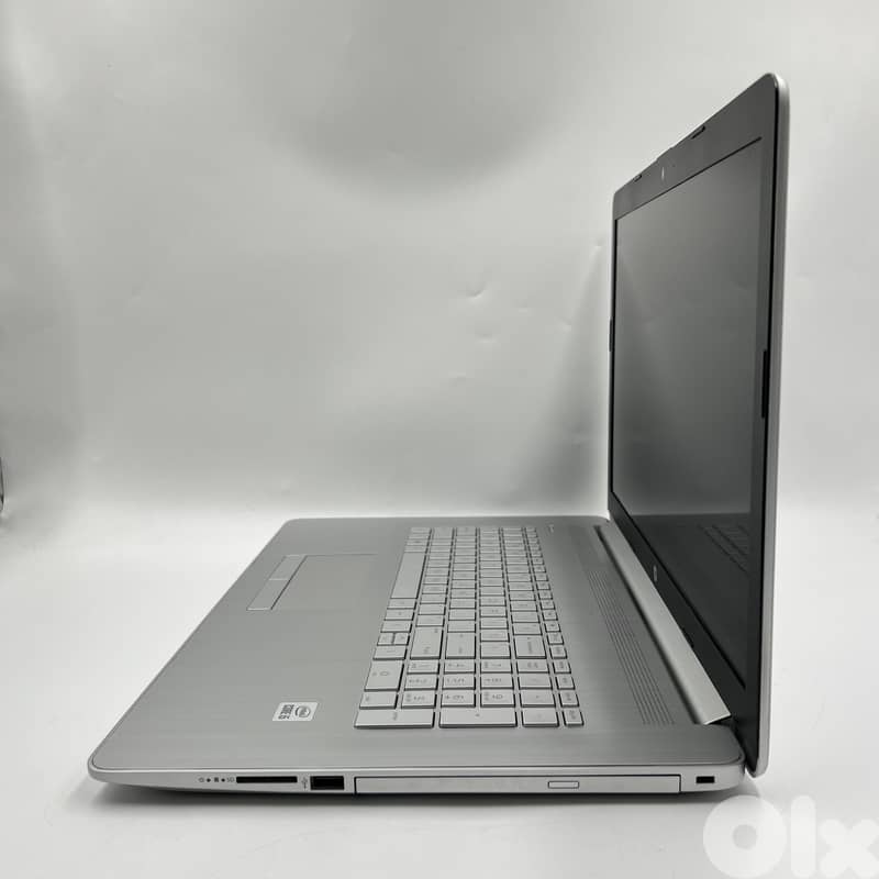 6143 Used Laptop HP 17-by2053cl 5