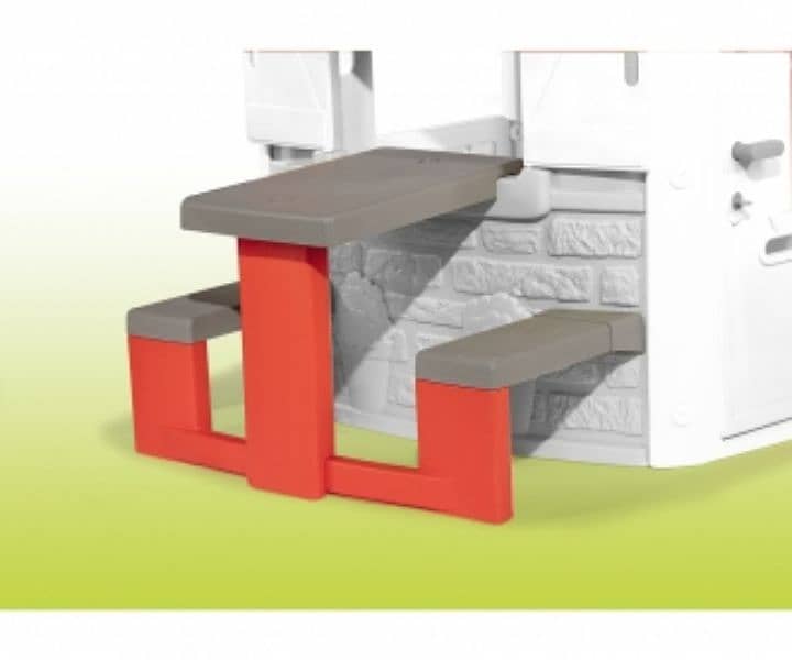 smoby picnic table (playhouse accessory) 2