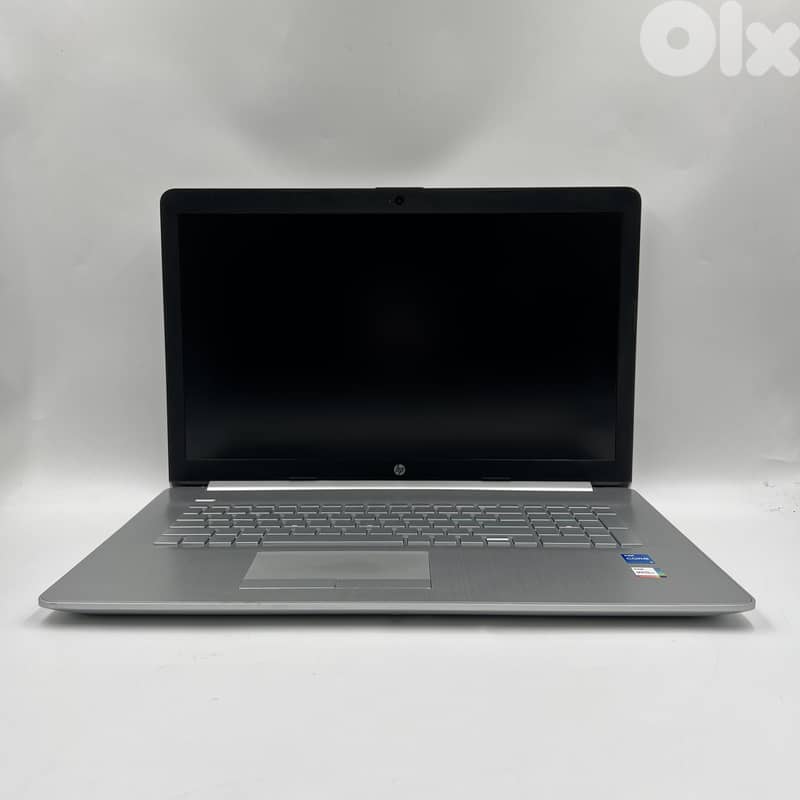 6013 Used Laptop HP 17-BY4633DX 4
