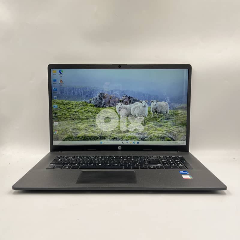6163 Used Laptop HP 17-cn000 12