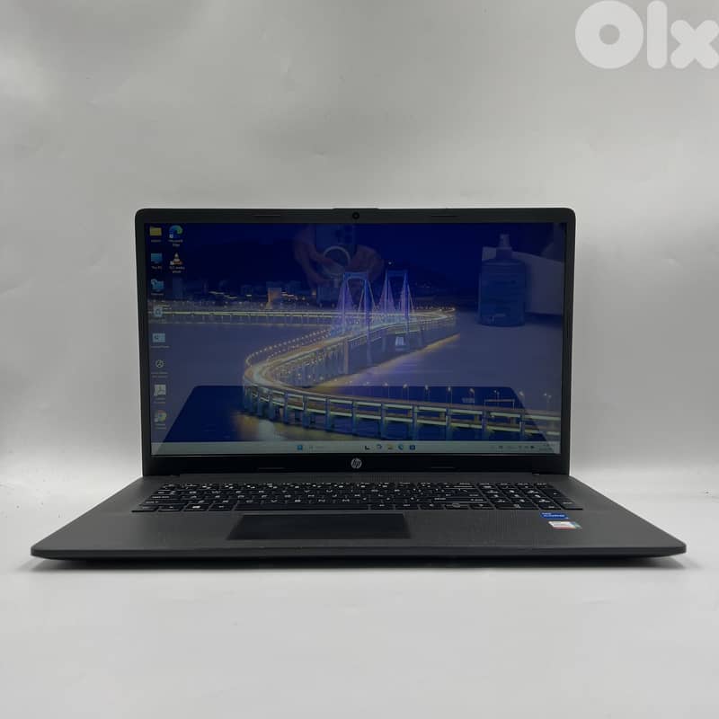 6163 Used Laptop HP 17-cn000 13