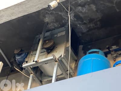 عدة مطعم كاملة للبيع