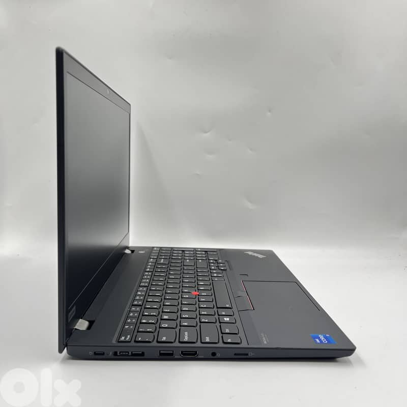 2403 Used Laptop ThinkPad P15s 4