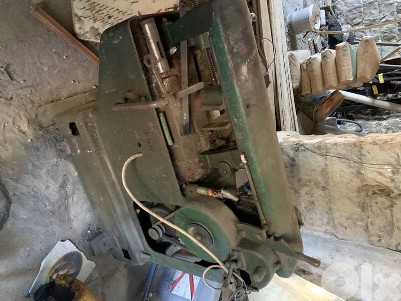 مكنات صناعية 3