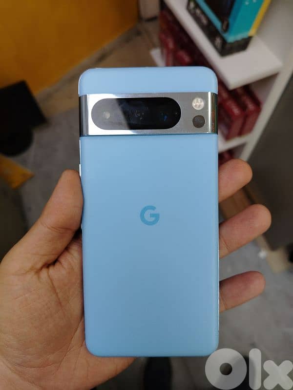 Google pixel 8 pro like new 4