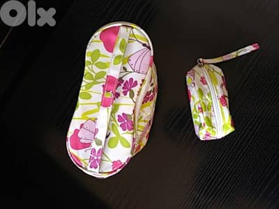 Make-up pouch bags (Clinique brand) - Not Negotiable