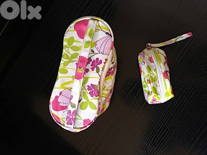 Make-up pouch bags (Clinique brand) - Not Negotiable 0