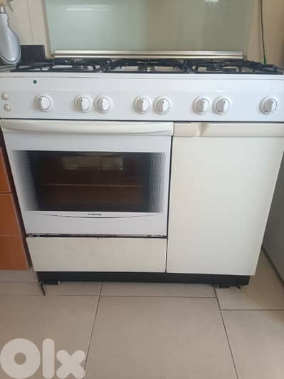 Ariston gas cooker and oven