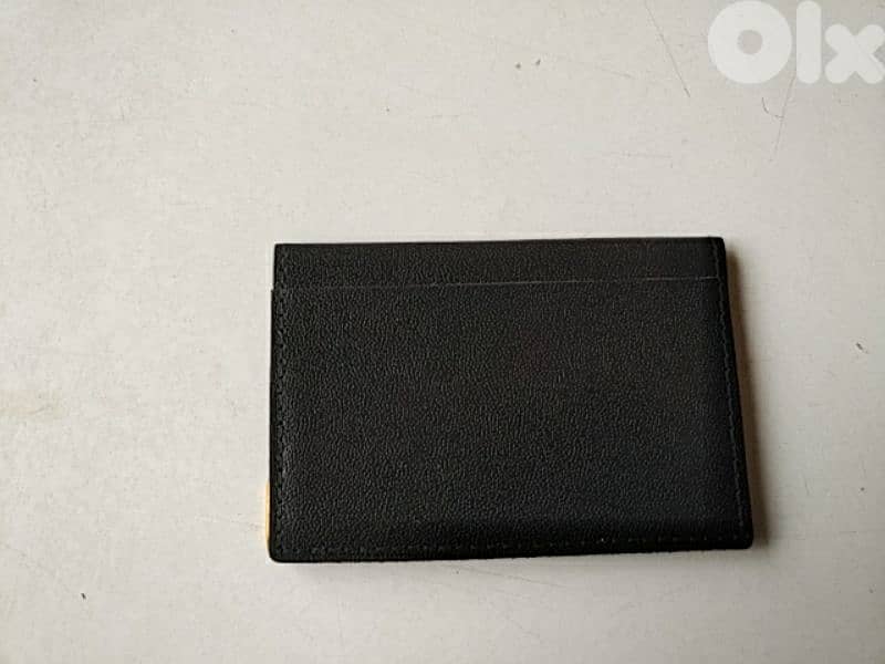 Credit cards wallet - Not Negotiable 2