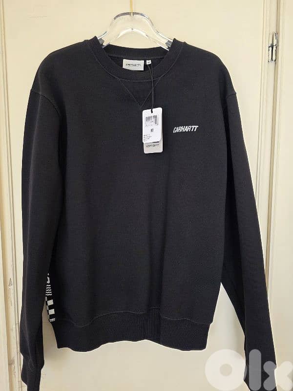 Carharatt sweater size Medium 0