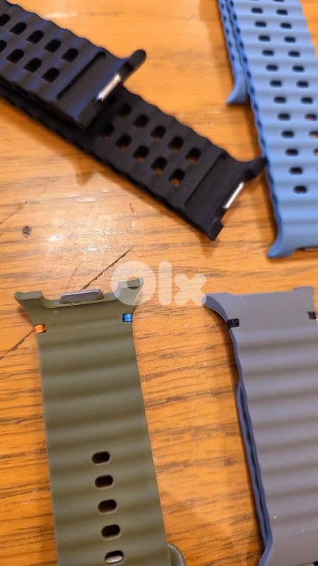 Samsung galaxy watch  8/8classic bands 1